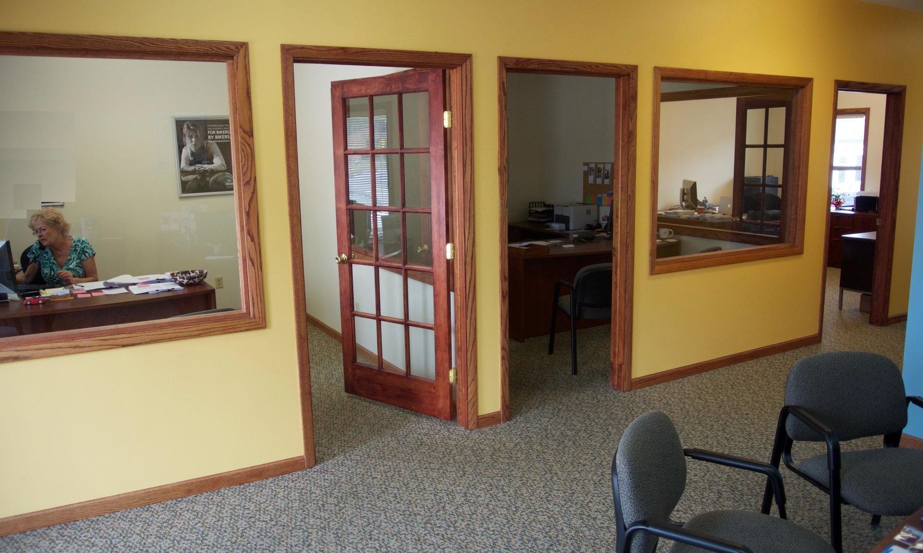 Photo gallery image