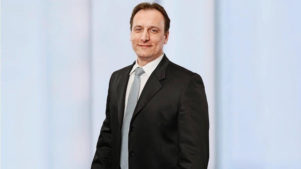 Srdan Veljkovic. Ihr Ansprechpartner für die Barmenia Versicherung in Straubing.