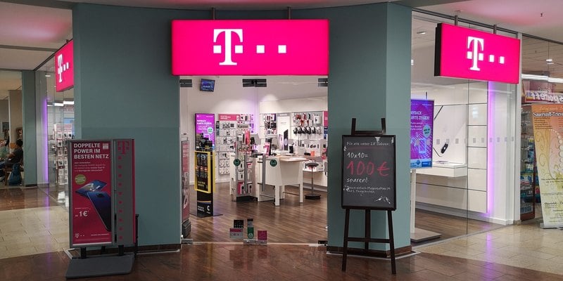 Store photo