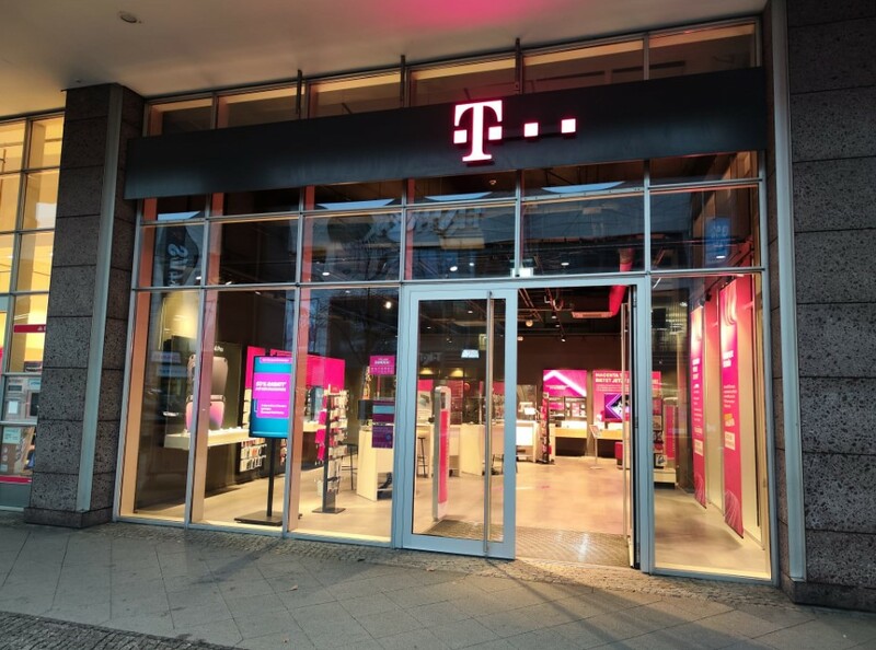 Store photo