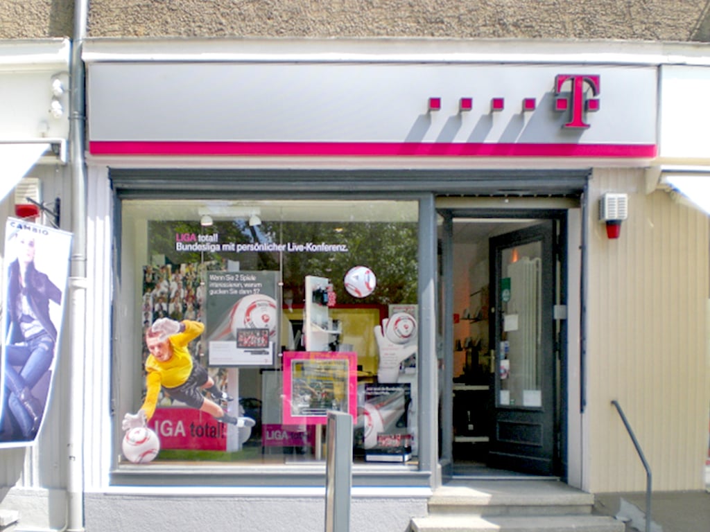 Store photo
