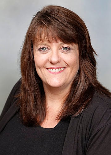 Photo of Theresa Naylor