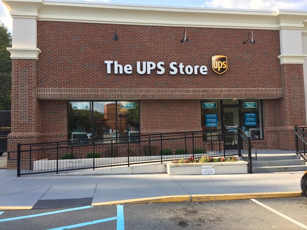 Facade of The UPS Store Cotswold Village Shops