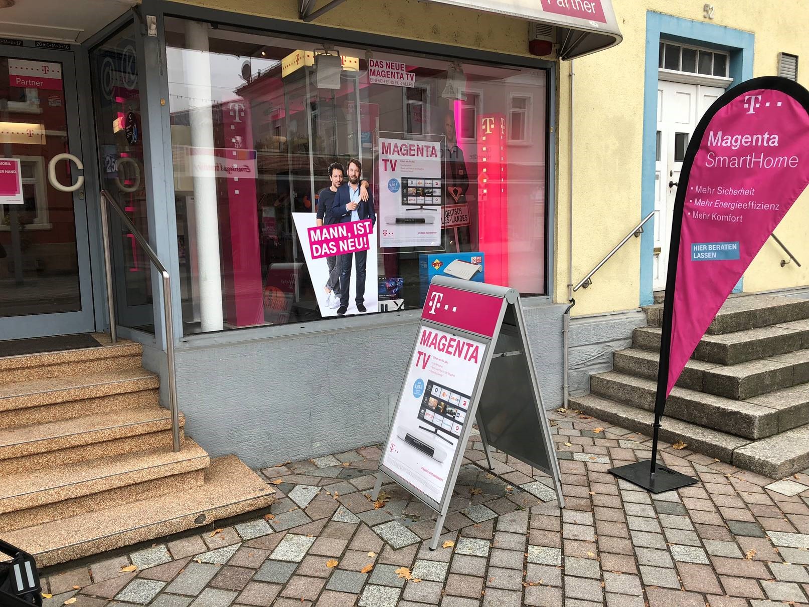 Store photo