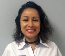 Yone Mello's headshot