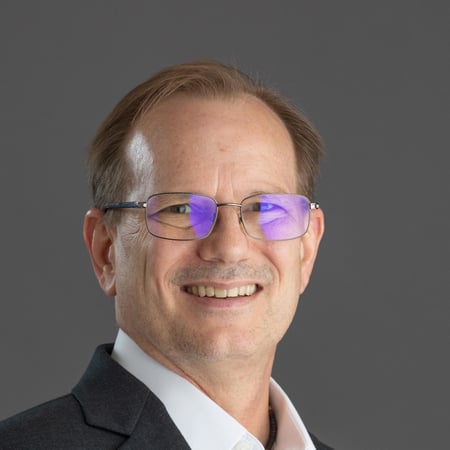 Agente de seguros de Allstate Gary McNeel