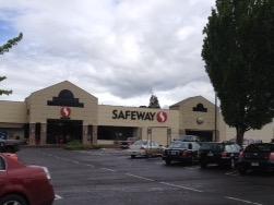 Safeway Store Front Photo at 1891 Pioneer Pkwy in Springfield OR