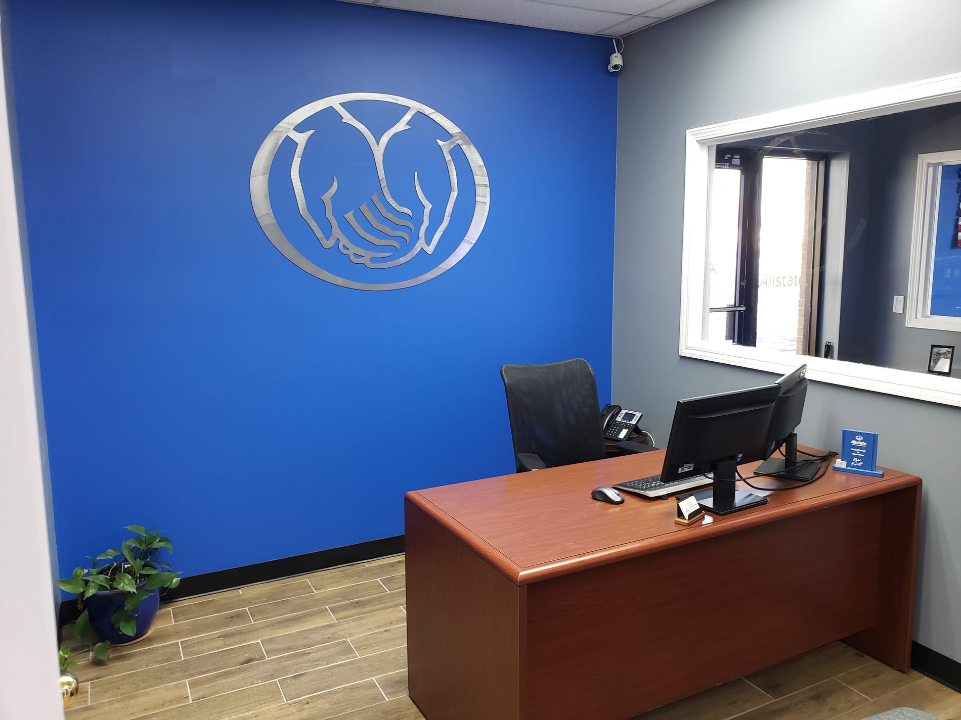 Photo gallery image