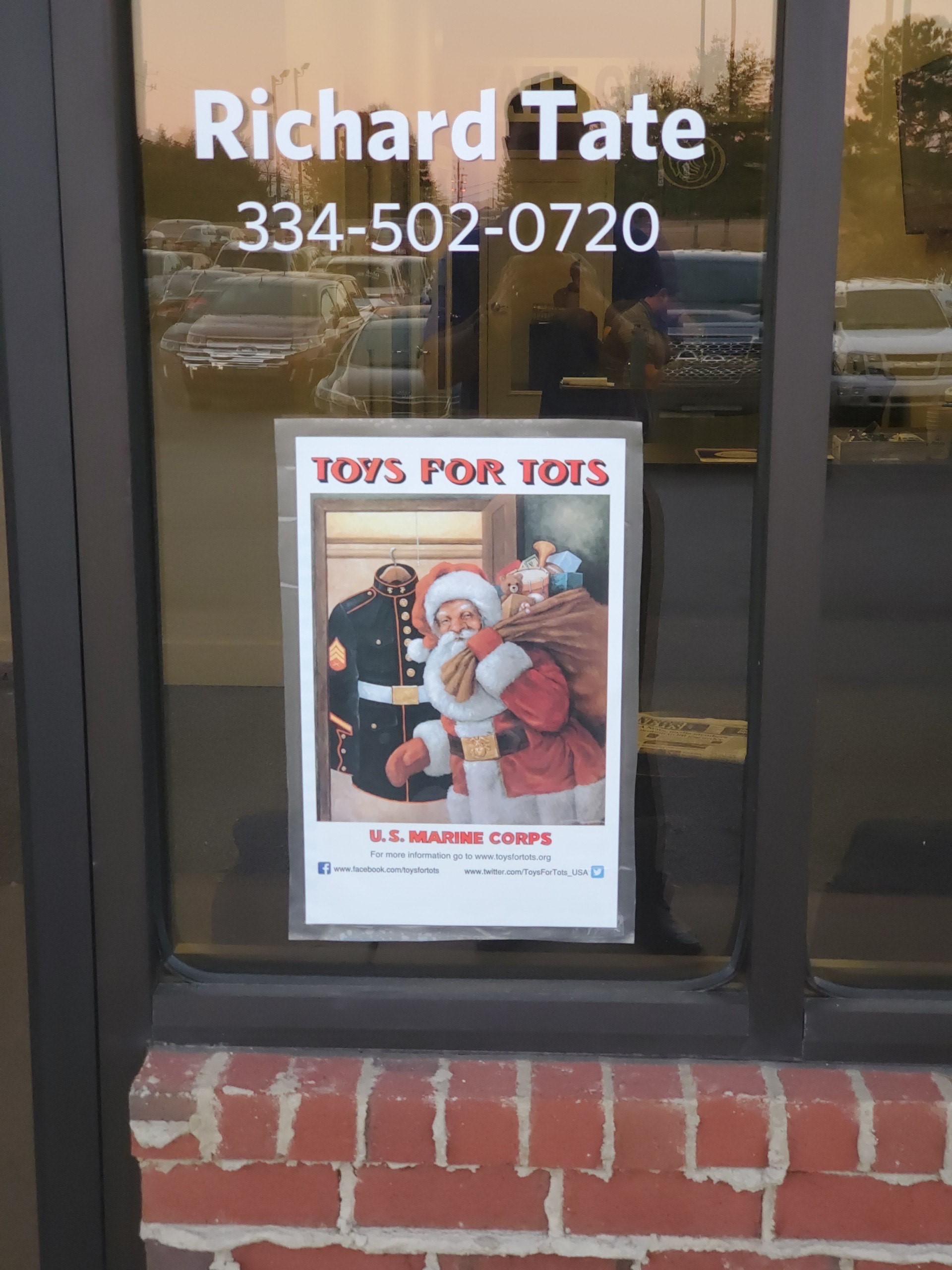 It's the time of year to spread holiday cheer.