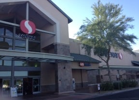 Safeway Store Front Picture at 440 N Estrella Pkwy in Goodyear AZ