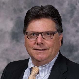 Agente de seguros de Allstate Frank Puglia