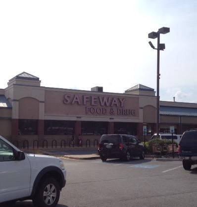 Safeway Store Front Picture at 6235 Oxon Hill Rd in Oxon Hill MD