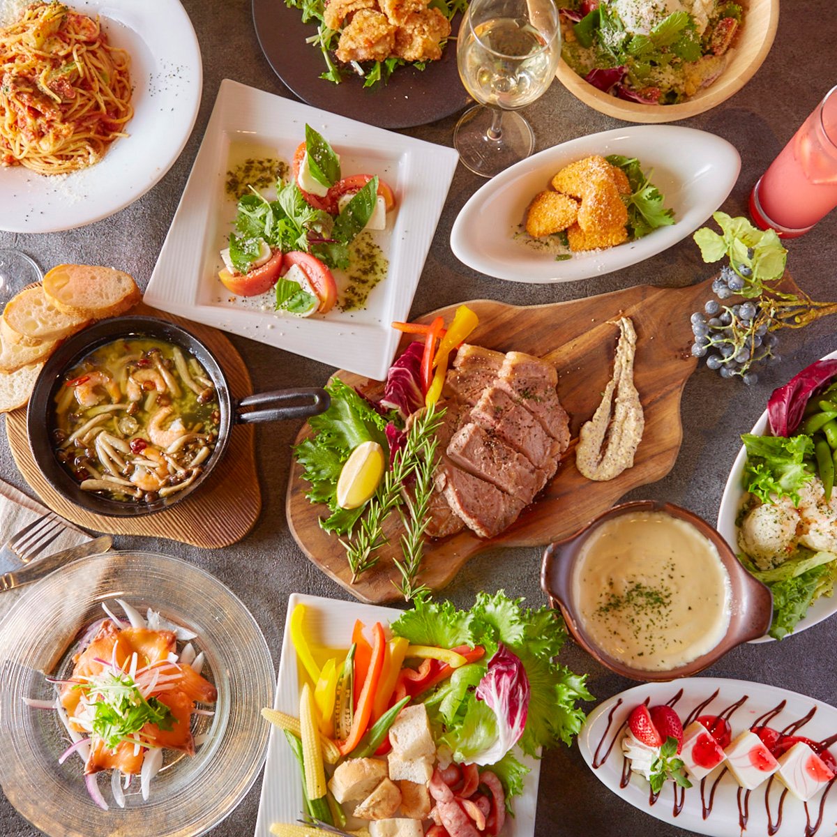 《パーティー》乾杯スパークリングやデザート盛合せ付き★2.5時間飲み放題【9品5500円⇒4000円】