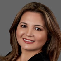 Agente de seguros de Allstate Angie Villanueva