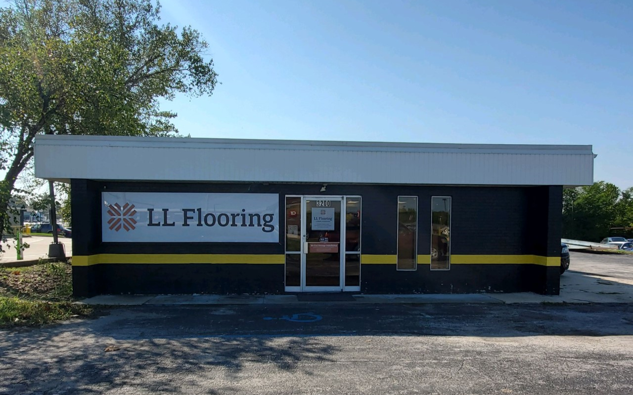 LL Flooring #1268 Columbia | 3200 Clark Lane | Storefront