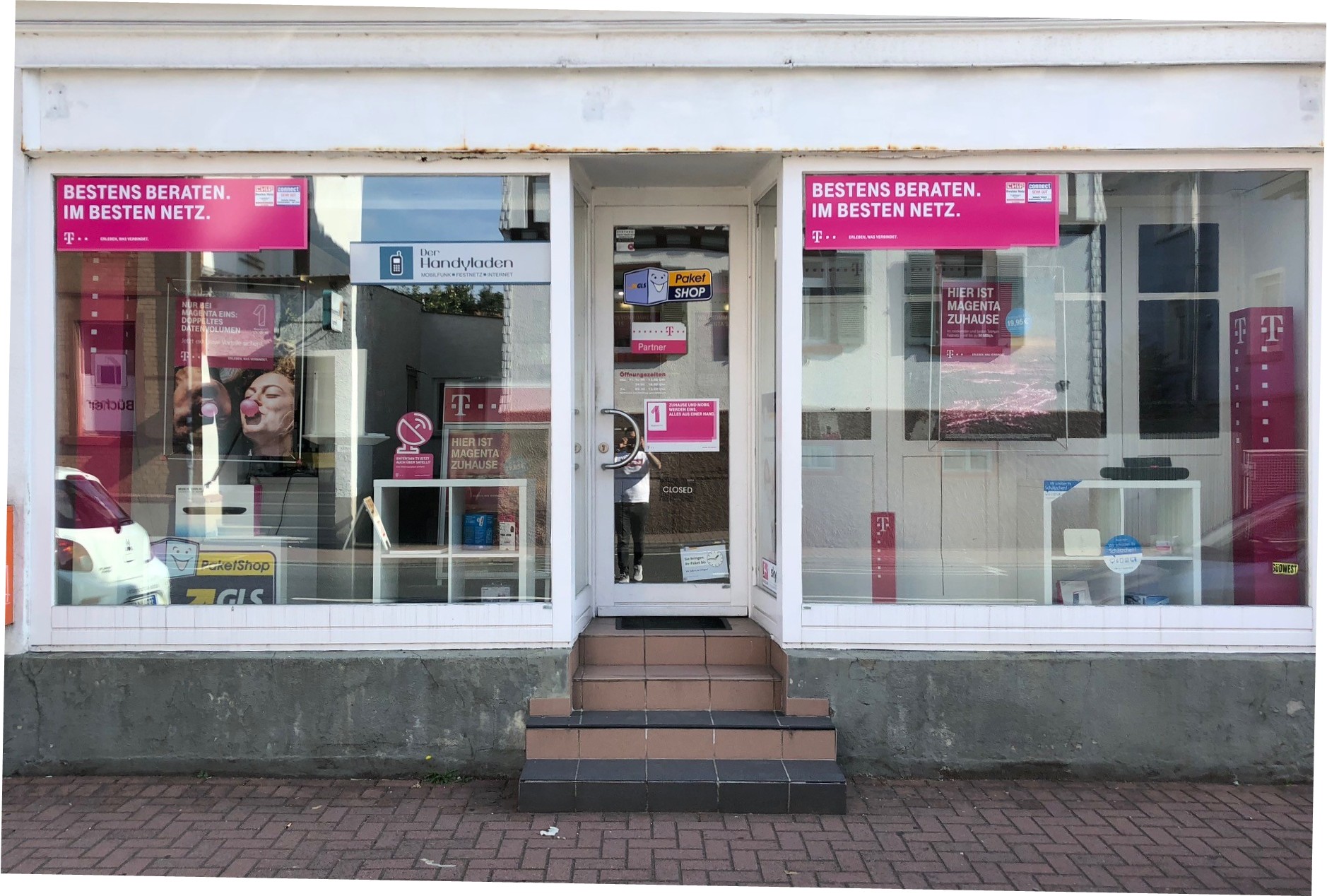 Store photo