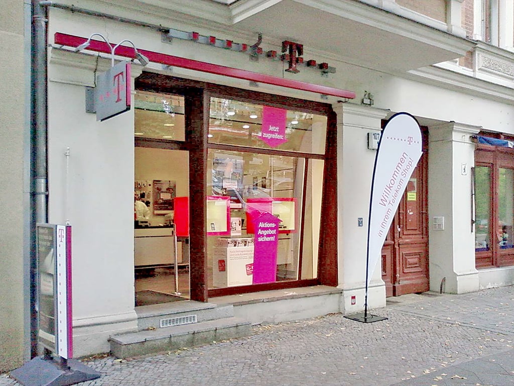 Store photo