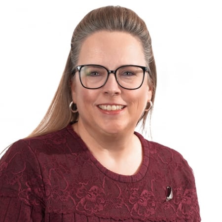 Photo of Lori Benson