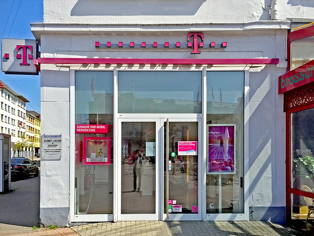 Store photo