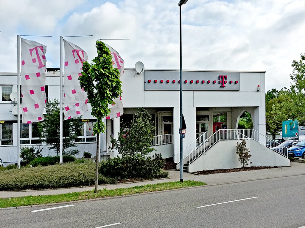 Store photo