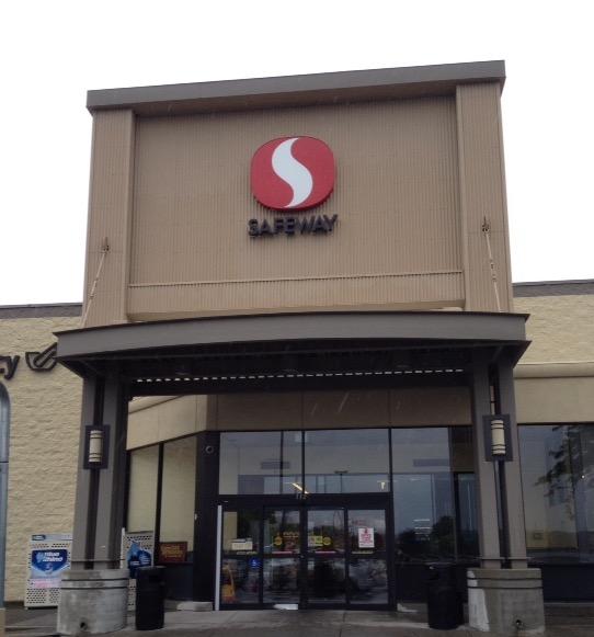 Safeway store front picture of 1320 S Blaine St in Moscow ID