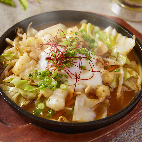 ホルモン鉄板焼き
