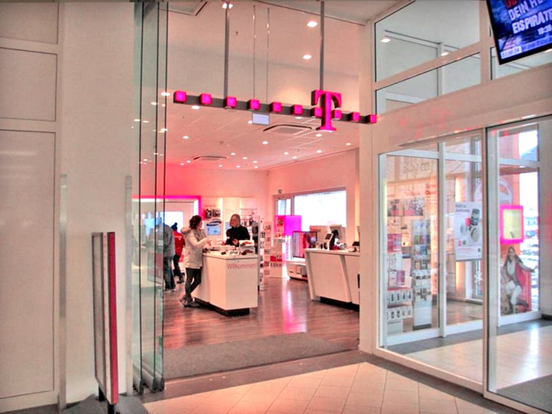 Store photo