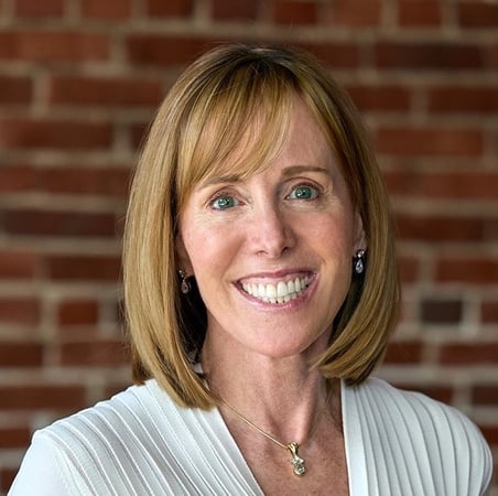 Photo of Betsy Pakenas