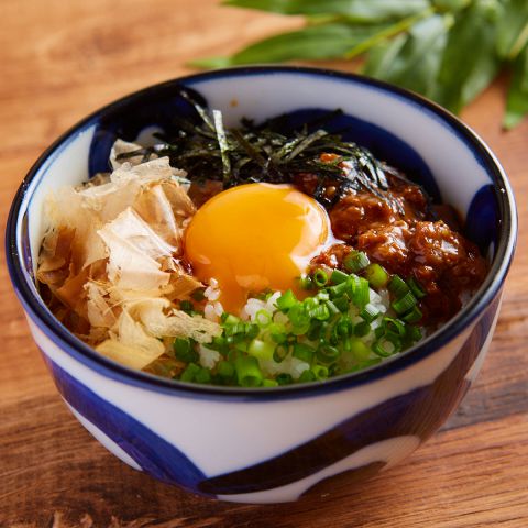 大人の卵かけご飯 ~鶏肉味噌~