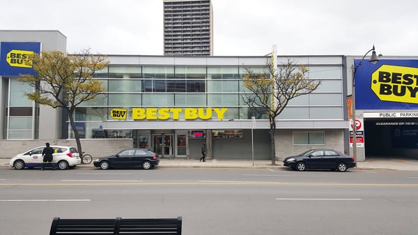 Best Buy Yonge & Eglinton