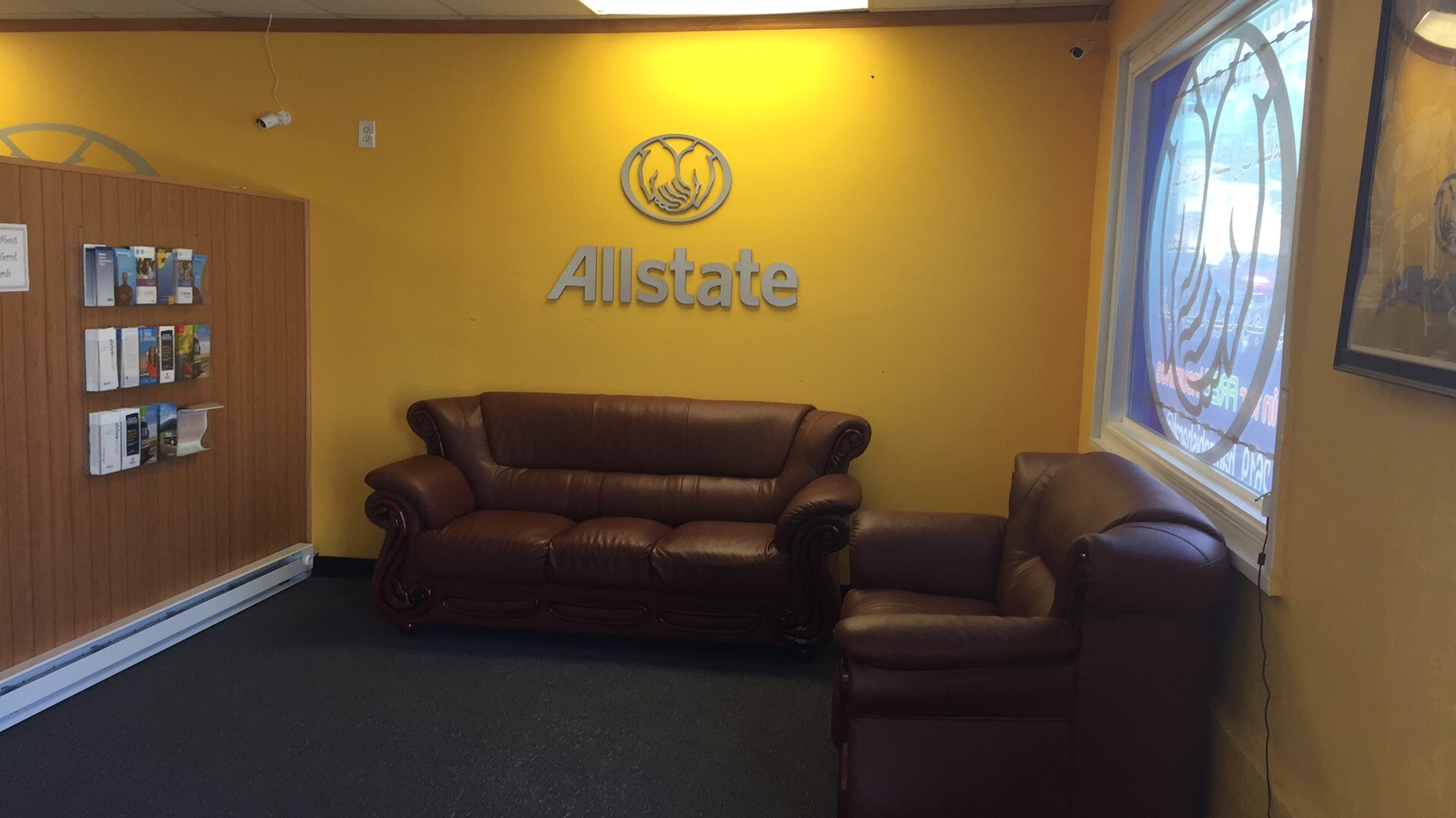 Photo gallery image