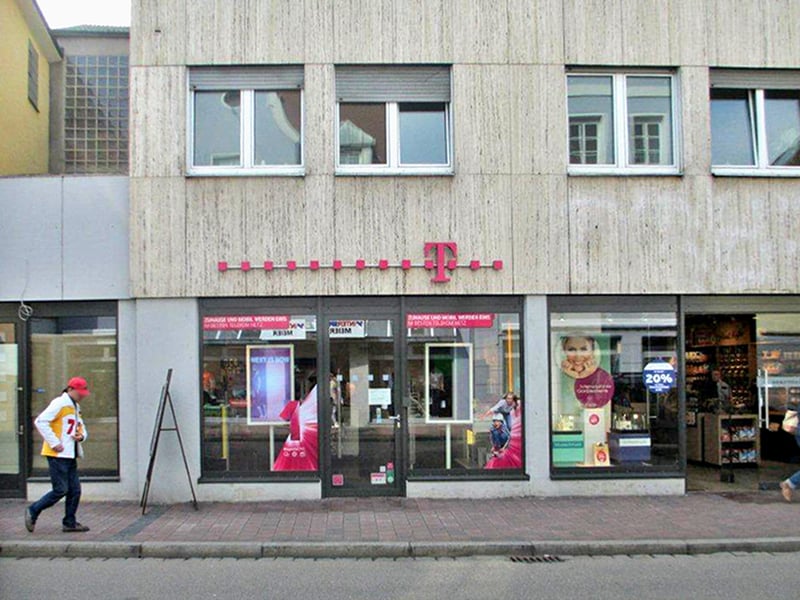 Store photo