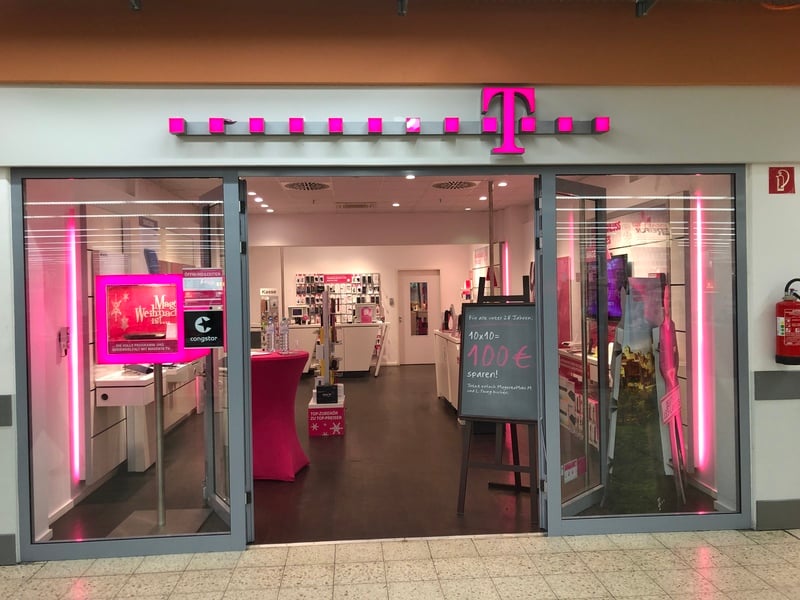 Store photo