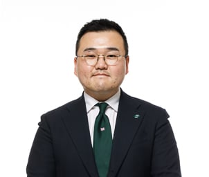 김석원's headshot