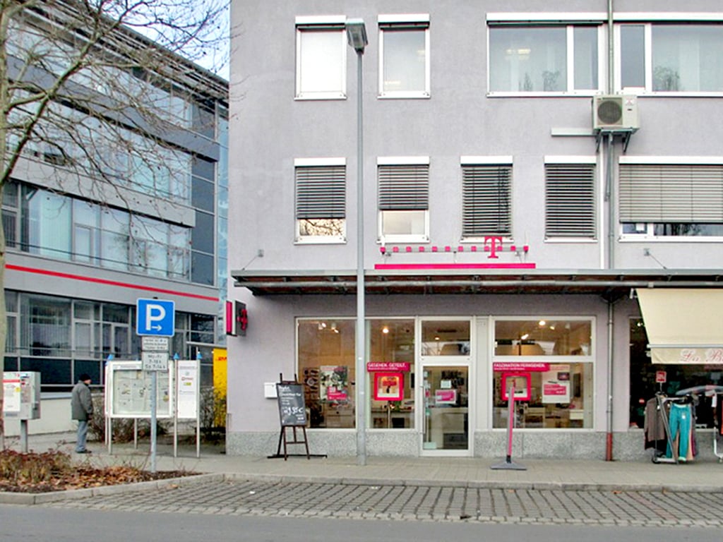 Store photo