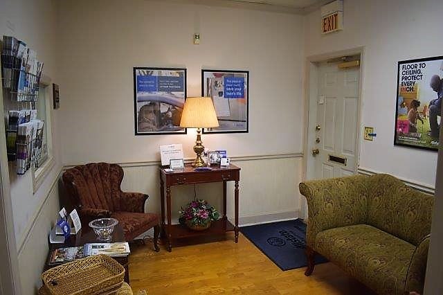 Photo gallery image