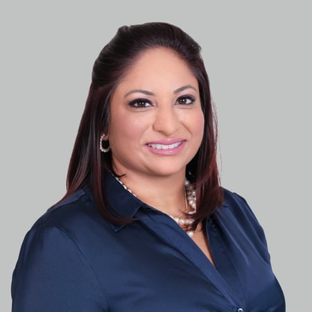 Gina Jamurath Advisor Headshot image