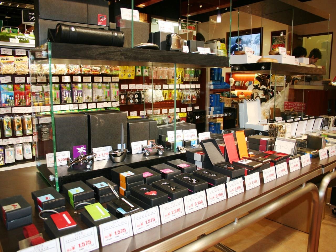 ヴィクトリアゴルフ 三鷹野崎店