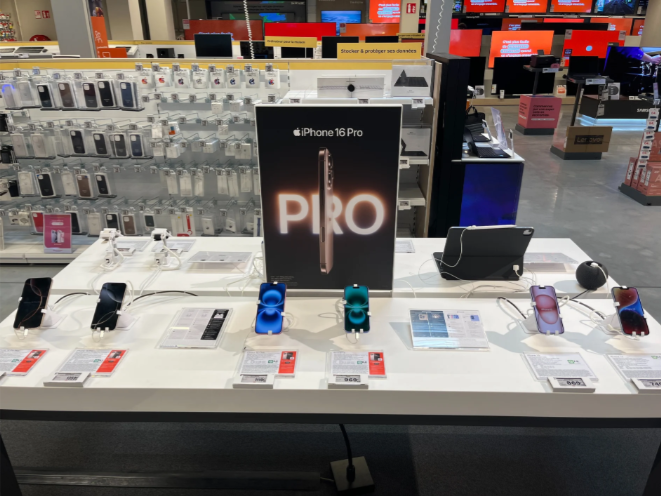 L'Iphone dans votre magasin Boulanger Arras