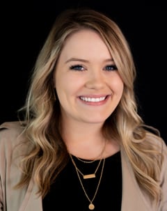 female mortgage agent headshot