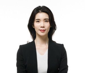 문하나's headshot