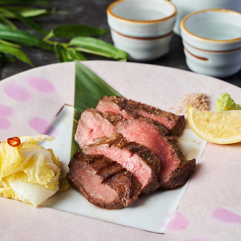 厚切り牛タン焼き