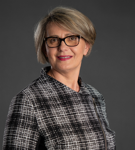 Sabina Smailbegovic, our head Agent