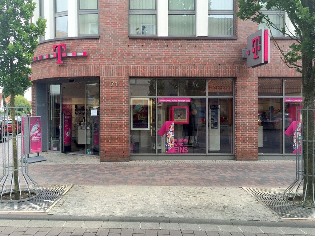 Store photo