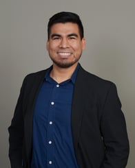 Photo of Carlos Mendez
