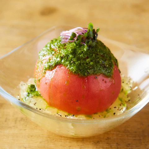 コンソメジュレの丸ごと冷やしトマト