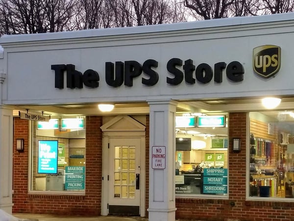 Facade of The UPS Store Colonial Square Mall