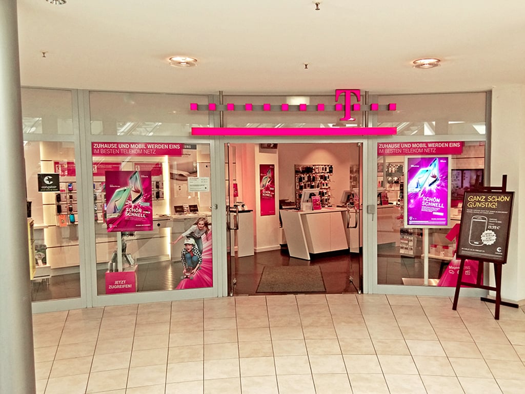Store photo
