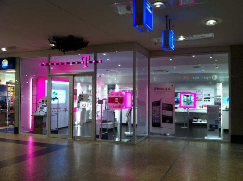 Store photo