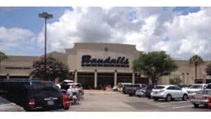 Randalls store front picture at 12850 Memorial Dr in Houston Tx
